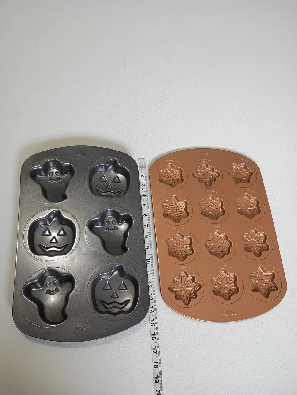 Wilton Non-Stick Holiday Baking Bundle 6-Cavity Halloween & 12-Cavity Snowflakes